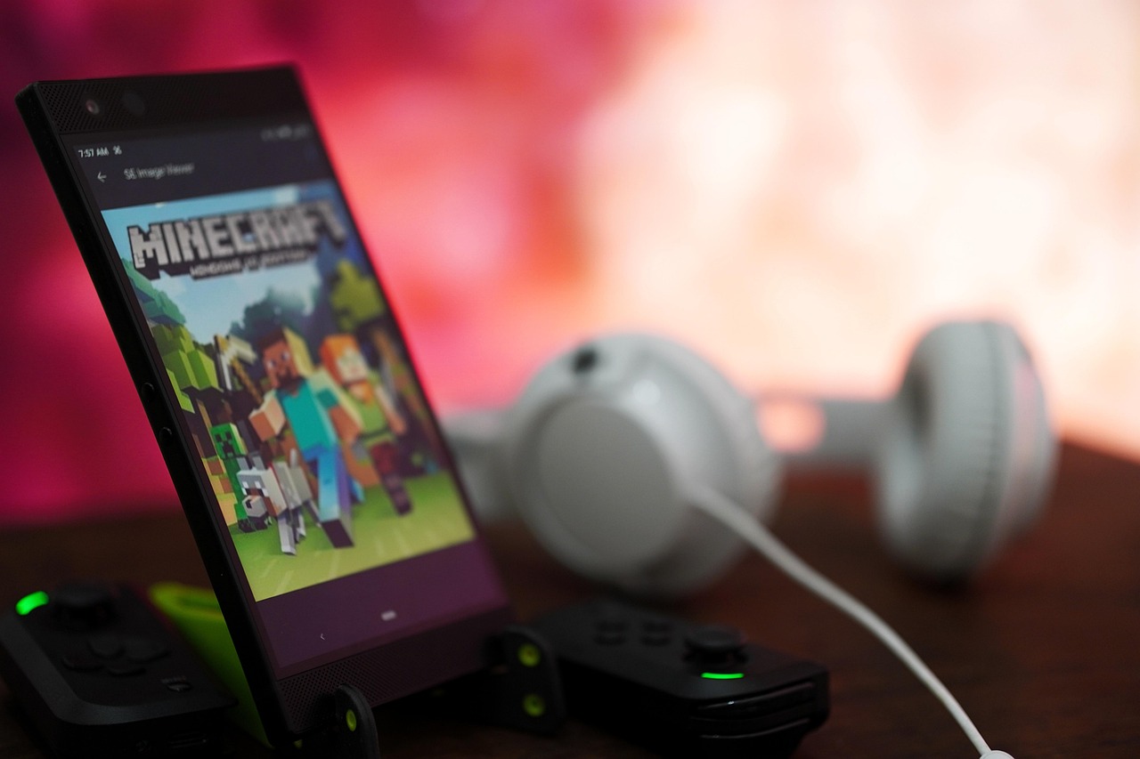 マインクラフトをプレイしている