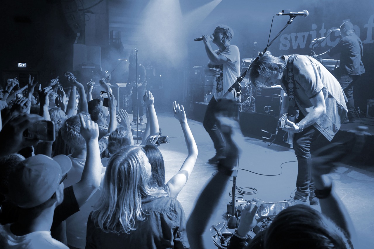 ロックバンドの画像